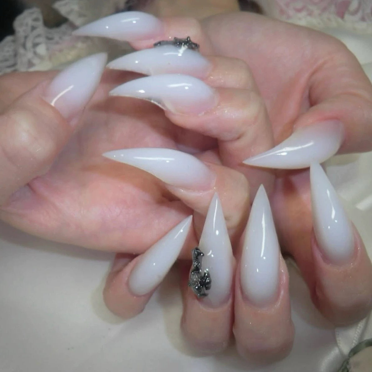 HexClaw | milky white nails,natural ombre nails,teenage nails,cat nails,acrylic press on nails,kawaii nailsclaw press on nails,nails press on,armor,claw