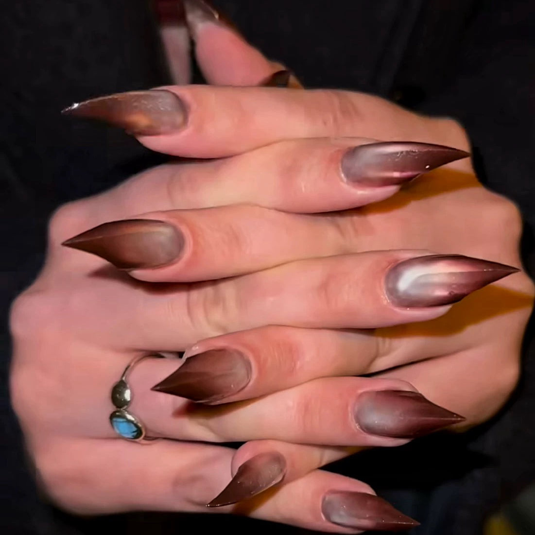 HexClaw | caramel ombre nails,reflective nails,unique nails,dragon nails,werewolf press on nails，acrylic press on nails，claw press on nail，press on nails，armor，claw，gothic nails，