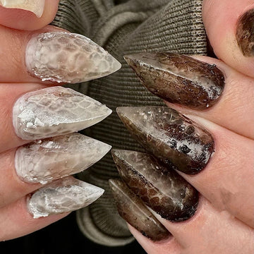 HexClaw | brown and white scale nails,snake skin nails,acrylic nails，claw nails，press on nails，armor，claw，gothic nails，werewolf