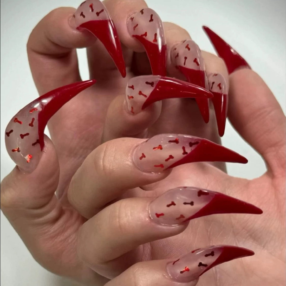 HexClaw | red nails，romantic French nails，hand-painted glitter nails，dragon nails，werewolf press on nails，armor，press on nails，claw，claw press on nails，acrylic press on nails
