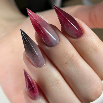 HexClaw | red and black ombre nails，werewolf nails，dragon nails，armor，claw，press on nails，claw press on nails，acrylic press on nails，gothic nails