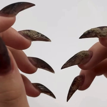 HexClaw | metallic brown nails，claw press on nails，acrylic nails， werewolf nails，claw，armor，press on nails