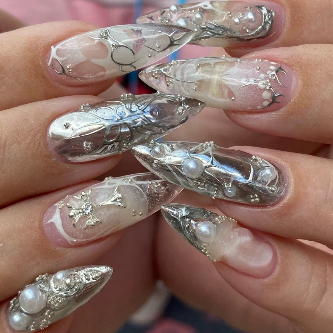 HexClaw | pink and white nails，hollow butterfly decorative nails，werewolf nails，acrylic press on nails，claw press on nails，nails press on，armor，clawkawaii nails