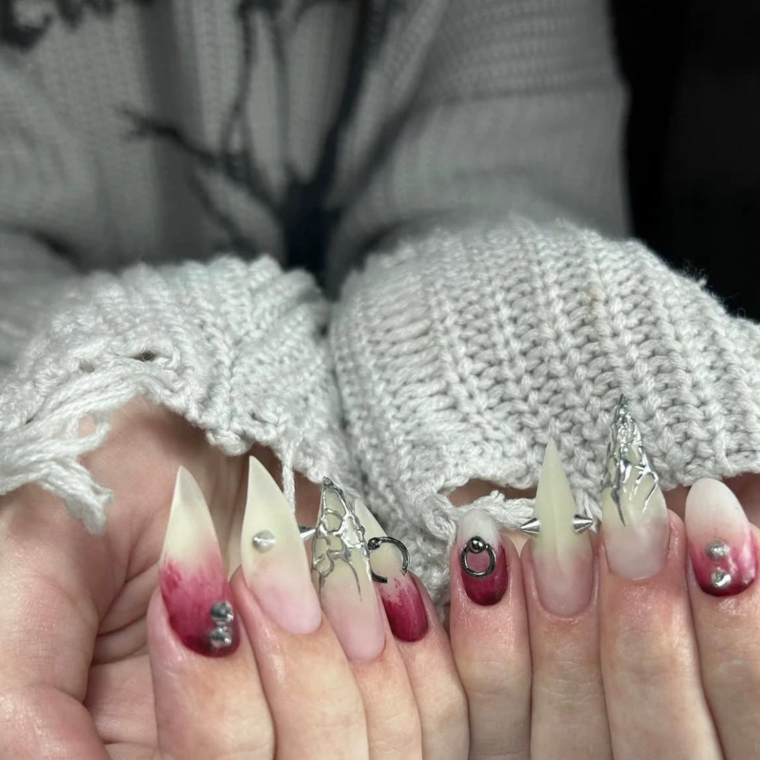 HexClaw | dragon nails,  red and white ombre nails,  press on claw nails，nails press on，armor，claw nails，acrylic nails，werewolf nails