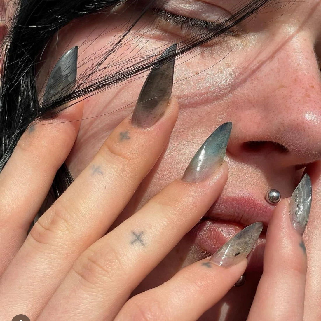 HexClaw | turquoise amber black nails,  acrylic press on nails，claw press on nails，werewolf nails，press on nails，claw nails ，armor,  gothic nails