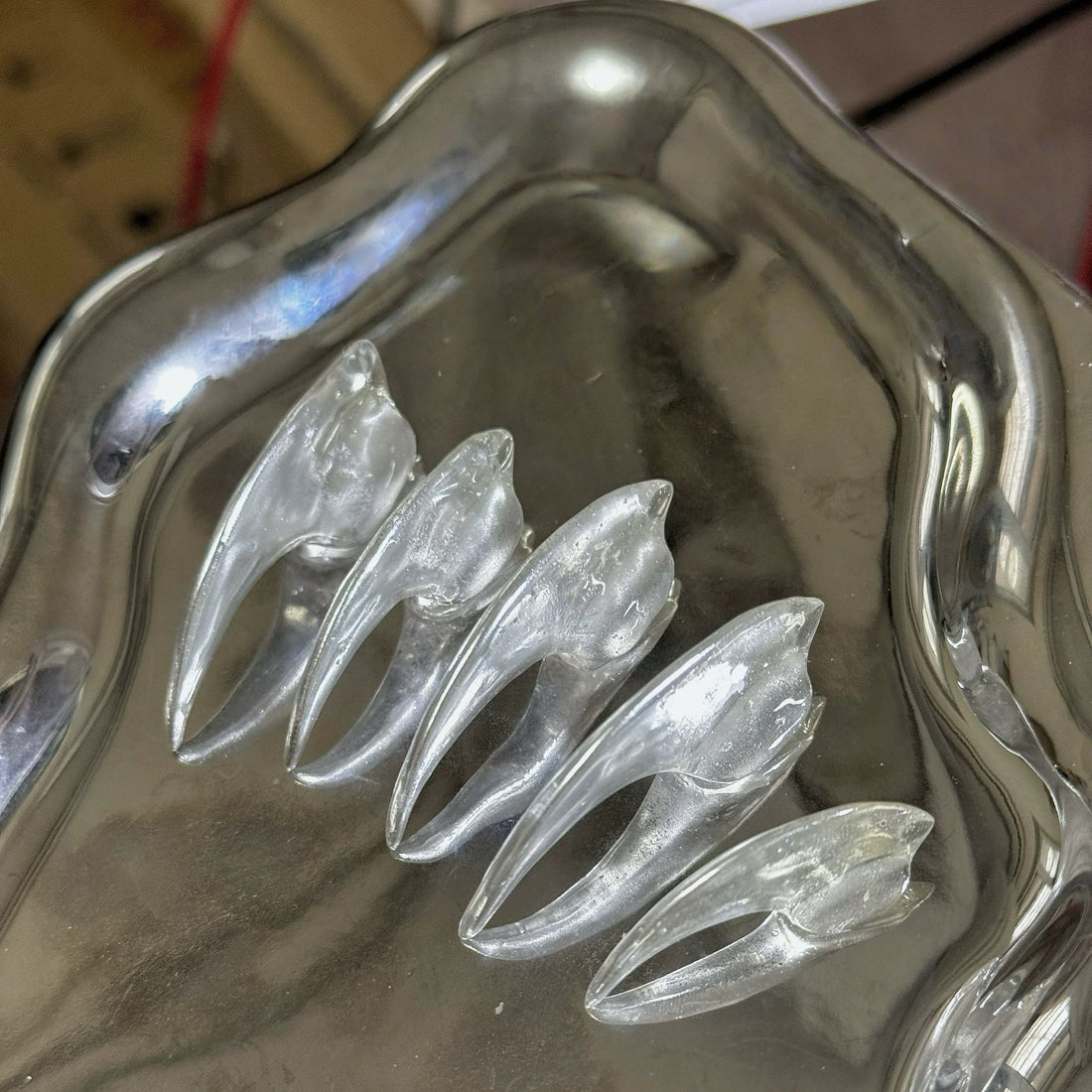 HexClaw | silver transparent metallic nails，dragon nails，acrylic press on nails，claw press on nails，werewolf nails，press on nails，claw，armor，sharp nails