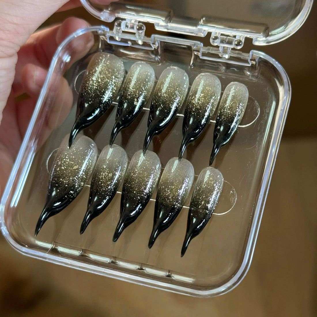 HexClaw | black and gold nails,dragon nails，press on claw nails，nails press on，armor，claw，acrylic nails，werewolf nails