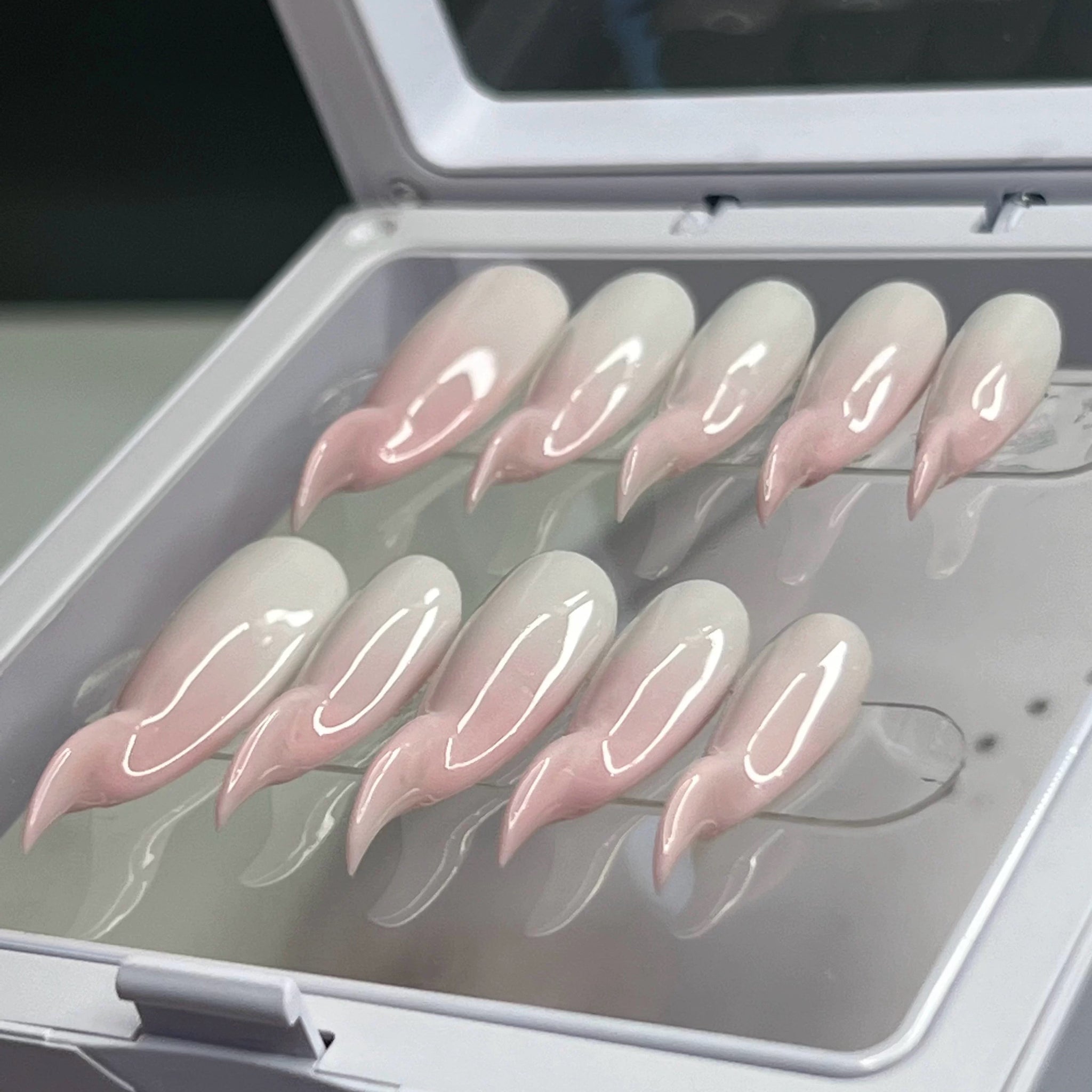 HexClaw | strawberry milk pink and white gradient nails,claw press on nails，acrylic press on nails，nails press on，armor，dragon nails，claw，werewolf nail,